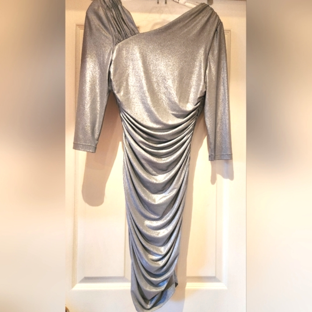 90s GUESS LA Silver Platinum Sparkle Slinky Wiggle Ruched 3/4 Party Date Dress
